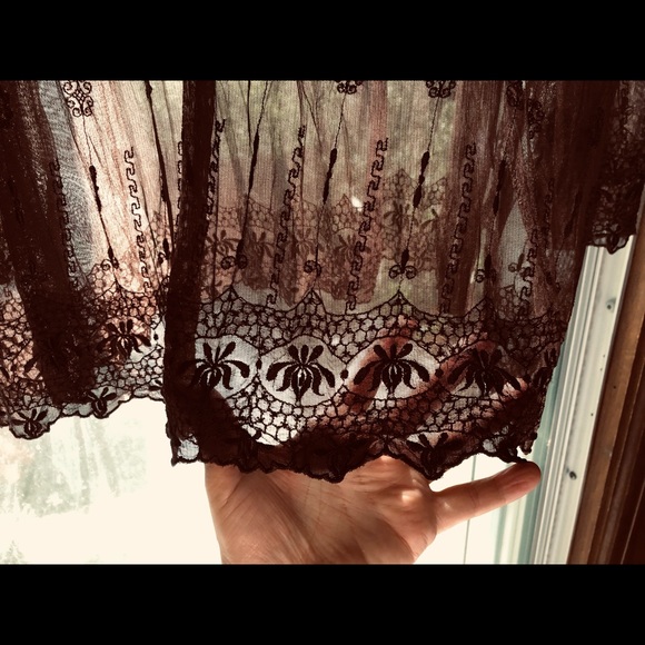Avenue Mesh Embroidered Top Blouse Size 26/28 Chic Brown Stretchy Sheer Top - Picture 3 of 12